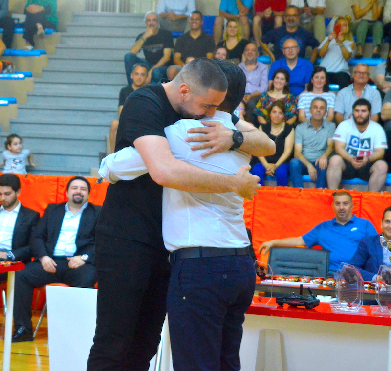 MERTHAN MUTLU – İSMET BADEM ONUR ÖDÜLÜ